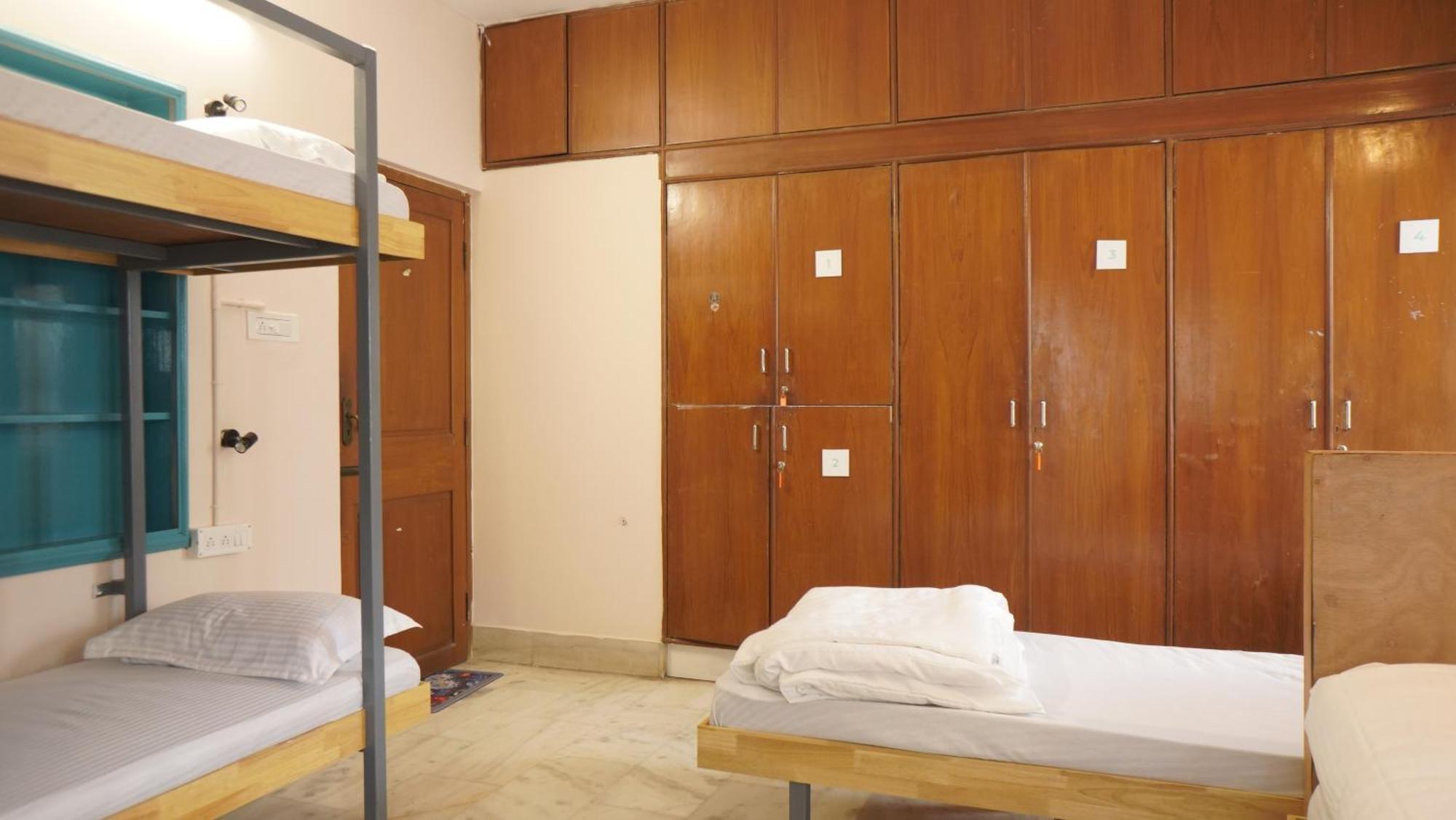 Roambay - Gokulam Hostel Mysore Exterior photo
